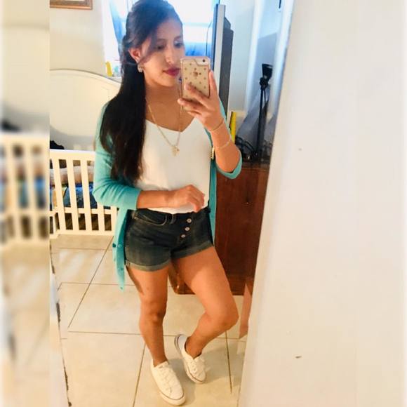 Meet your Posher, Ebery - Picture 1 of 1